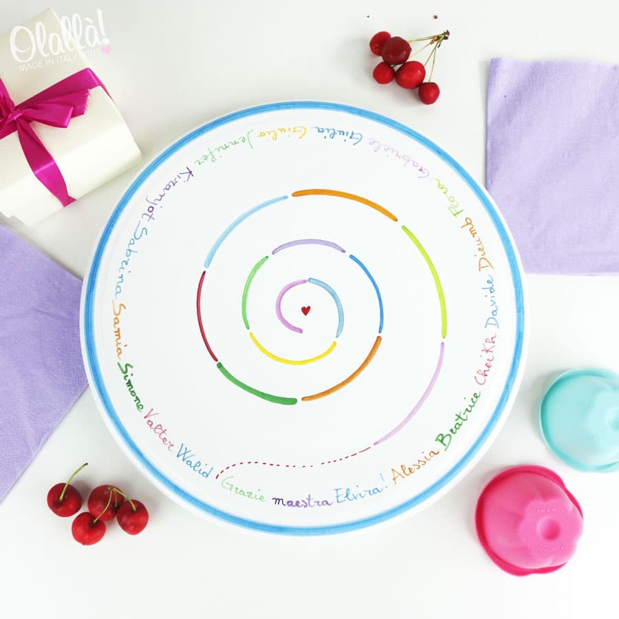 Tortiera-regalo-maestre-fine-anno-nomi-alunni-personalizzata