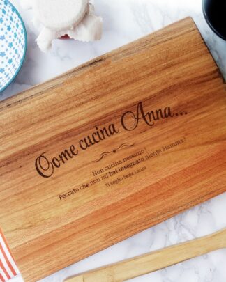 Tagliere Personalizzabile "Come Cucina" e il Nome - Idea Regalo Festa della Mamma