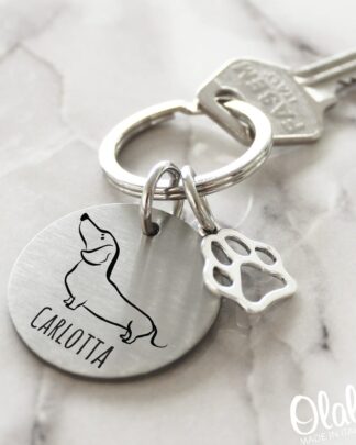 Portachiavi Tondo in Acciaio "Questo Umano Appartiene A..." Personalizzato con Nome e Ritratto Cane