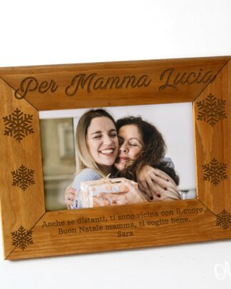 Cornice di Natale in Legno Personalizzata con Dedica e Decori Fiocchi di Neve