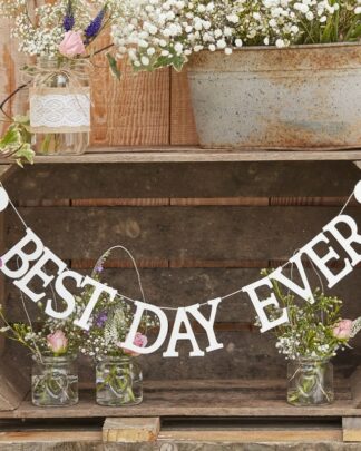 Festone con Scritta "Best Day Ever" con Cuori da Appendere - Idea Decorazione Matrimonio Shabby Chic e Vintage