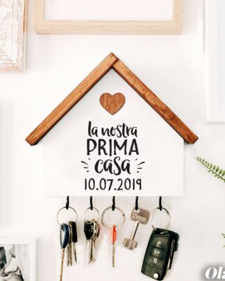 Casetta Appendichiavi in Legno Personalizzata la Nostra Prima Casa