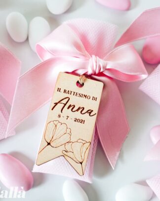 Sacchettino Portaconfetti con Tag in Legno Personalizzata con Tulipani