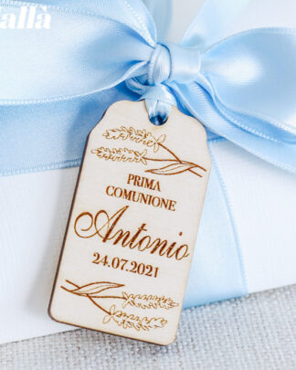 Tag in Legno con Fiori per Bomboniera Personalizzata