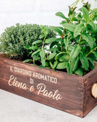 Cassettina per Erbe Aromatiche Personalizzata con Nome Coppia - Idea Regalo Inizio Convivenza, Regalo Casa Nuova