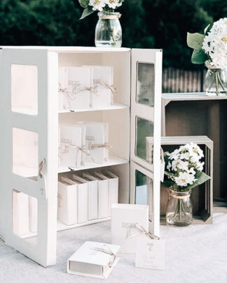 vetrinetta-display-porta-bomboniere