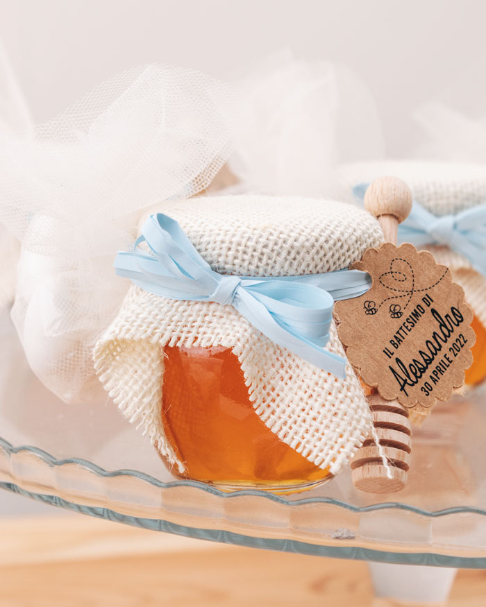 Vasetti di Miele 40 gr Coprivasetto in Juta Nastro Cotone e Etichetta Kraft Spargimiele - Idea Bomboniera per Battesimo - immagine 2