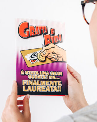 Biglietto "Gratta e Ridi" per Laureata - Idea Spiritosa e Originale per la Laurea