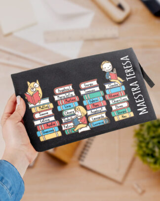 Astuccio Portapenne Personalizzato con Nome della Maestra e dei Bambini su Libri Colorati - Idea Regalo di Fine Anno per le Maestre