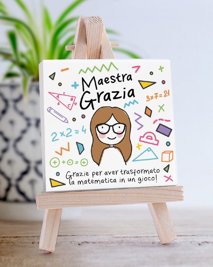 Piastrella di Ceramica Personalizzata per la Maestra di Matematica con Nome, Dedica e Omino Stilizzato – Idea Regalo Maestra, Fine Anno Scolastico