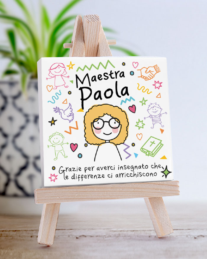 Piastrella di Ceramica Personalizzata per la Maestra di Religione con Nome, Dedica e Omino Stilizzato – Idea Regalo Maestra, Fine Anno Scolastico - immagine 3