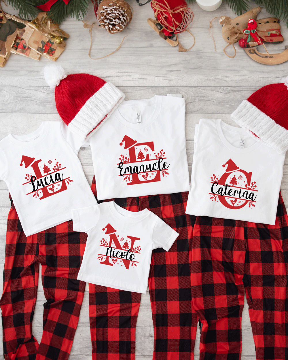 Magliette e T-Shirt Natalizie per tutta la Famiglia con Monogramma e Nome