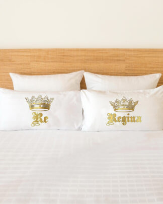 coppia-federe-re-regina-regalo-anniversario