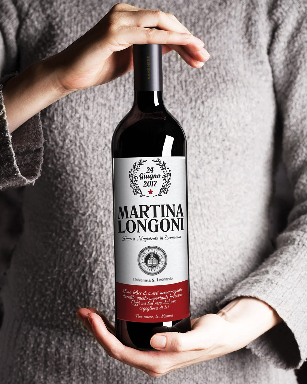 Bottiglia di Vino Personalizzata con Nome, Logo Università e Data - Idea Regalo Laurea - immagine 13