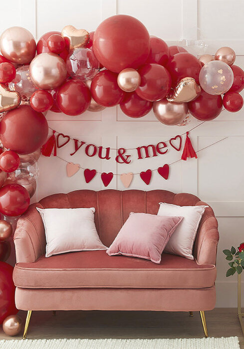 arco-palloncini-decorazione-san-valentino-rosso-oro-rosa