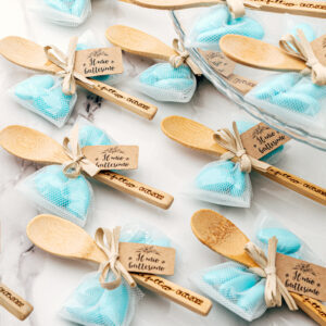 cucchiaini-bomboniera-battesimo-personalizzati-legno